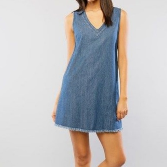 Anthropologie Dresses & Skirts - Anthropologie lumiere chambray dress